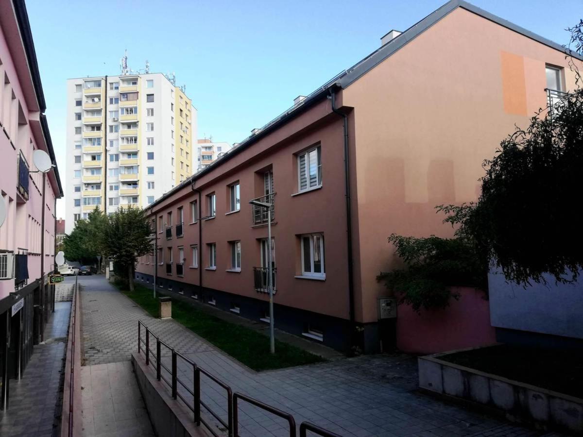 Galeria Stastie Senec Exterior foto